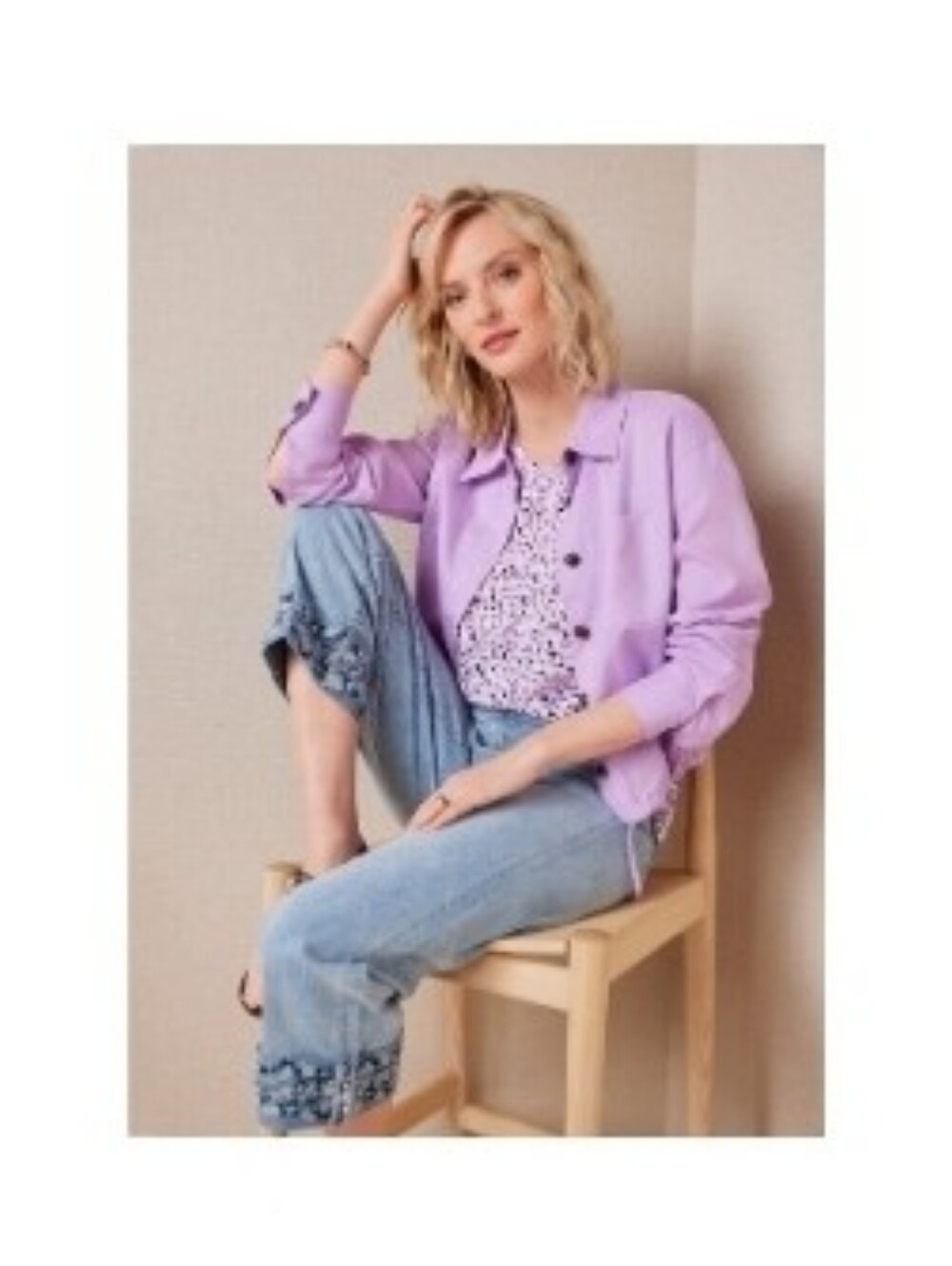 NR Embrodered Jeans